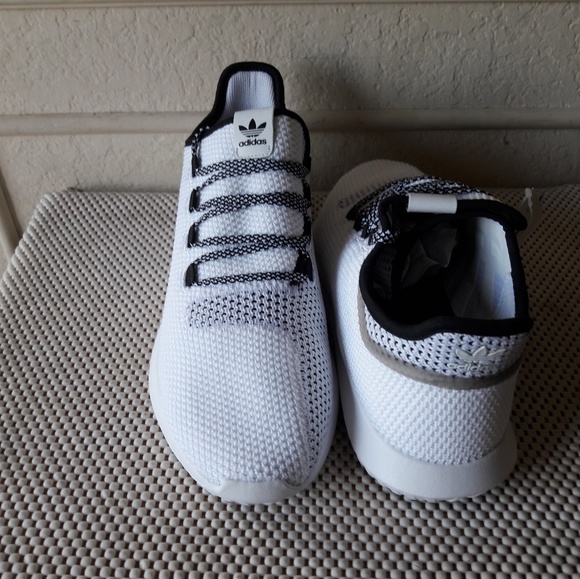 Adidas - Picture 4 of 4